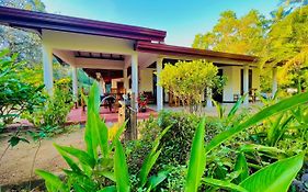 Sigiriya Moonlight Home